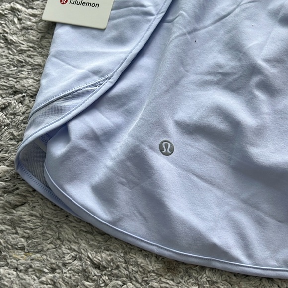 Lululemon Hotty Hot High-Rise Skirt LONG Pastel Blue Size 8 - Picture 8 of 8